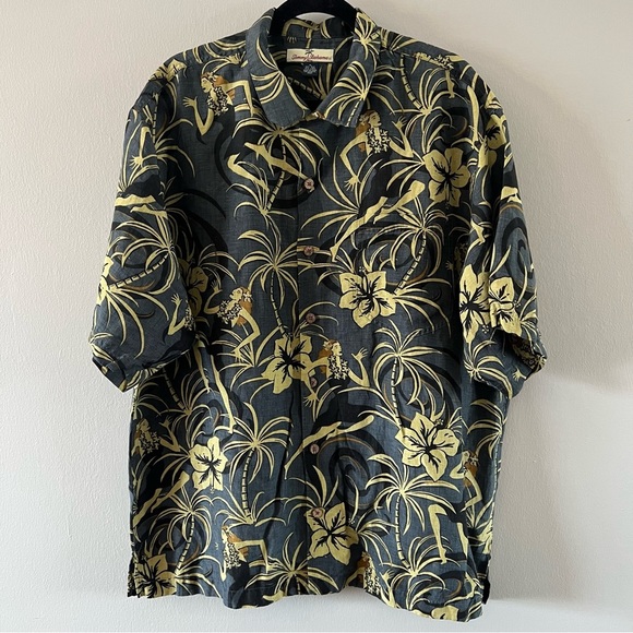 Tommy Bahama Silk Linen Blend Hawaiian Button Down Short‎ Sleeve Shirt - Picture 1 of 8